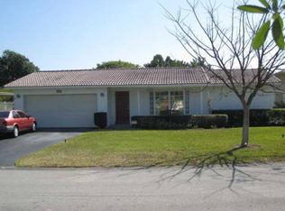 8431 NW 26th Dr, Coral Springs, FL 33065