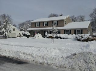 2390 Greensward N, Warrington, PA 18976