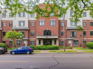 619 8th St SE #E-105, Minneapolis, MN 55414
