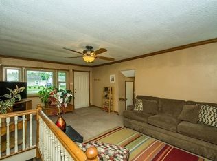 6205 Edwards Ave, Des Moines, IA 50312