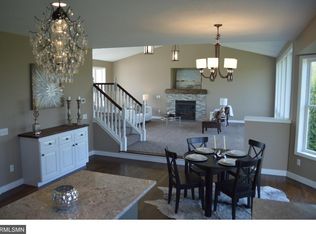 7200 132nd Cir, Savage, MN 55378