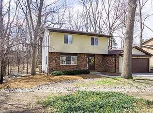 2514 Kimberley Rd, Ann Arbor, MI 48104