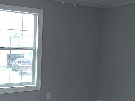 4th image of 3800 6th St