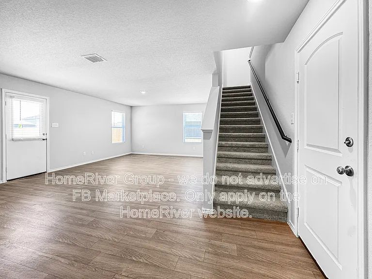 408 Jacks Pl — Photo 9