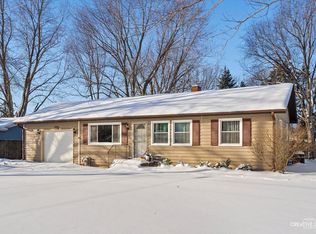 1017 Spruce St, Sandwich, IL 60548