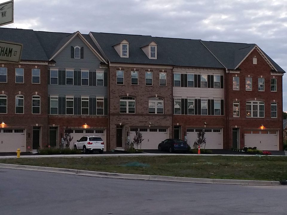 2nd image of 2910 Middleham Ct