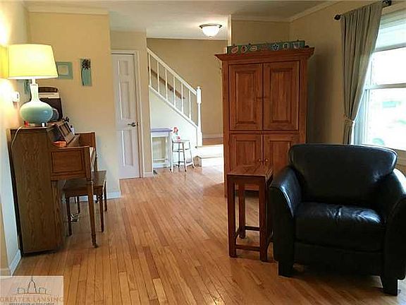 2nd image of 5425 E Amber Dr