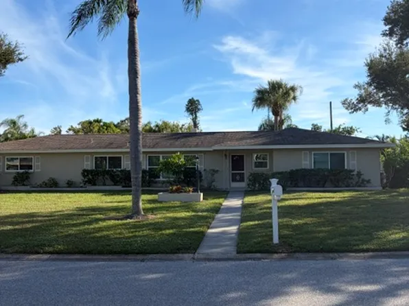 2640 Bougainvillea St, Sarasota, FL 34239
