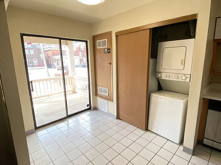 39-51 Chittenden Ave — Photo 23
