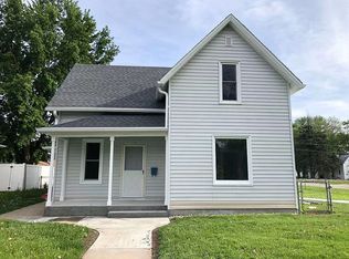 1319 9th St, Columbus, NE 68601