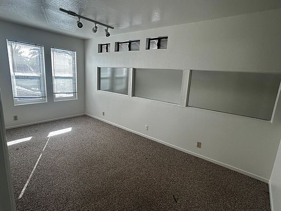 3rd image of 416 Hathway Ave #C