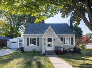 103 E Division St, North East, PA
