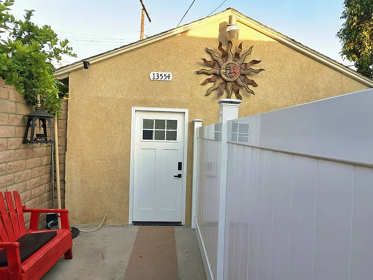13554 Bracken St — Photo 6
