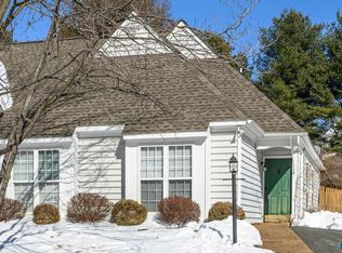 960 Devon Spring Ct, Charlottesville, VA 22903