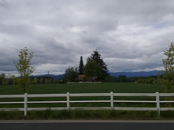 8515 Highway 47, Carlton, OR 97111