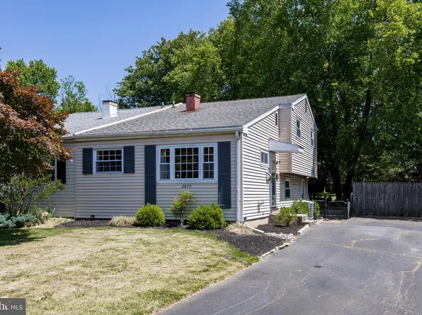 2879 Rossiter Ave, Abington, PA 19001
