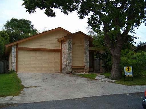 1st image of 16406 OAK ROCK