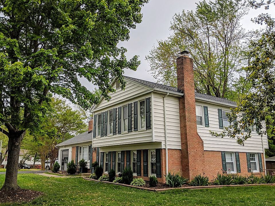 1st image of 7811 Welch Ct