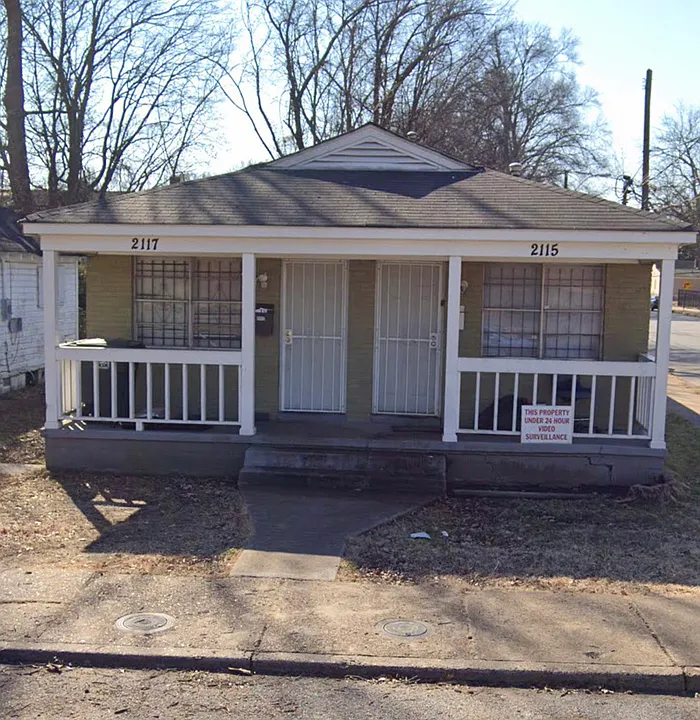 2117 Hunter Ave