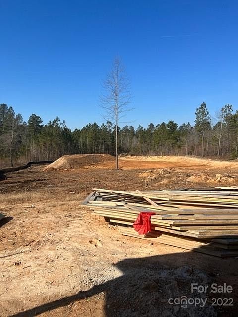 2nd image of 1365 Reservation Rd