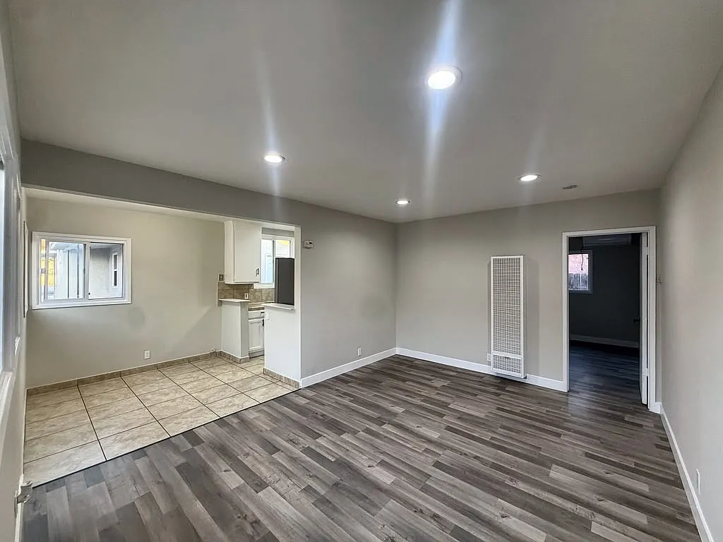 1 bed, 500 sqft, $1,850 — Photo 2