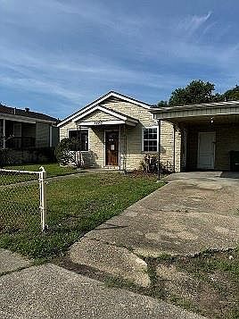 1st image of 2400 Claire Ave