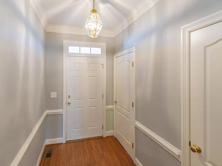 2 Park Village Ct #C — Photo 2