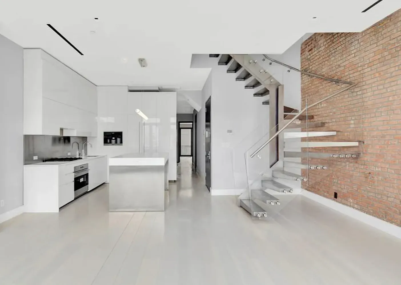 356 Bowery — Photo 3
