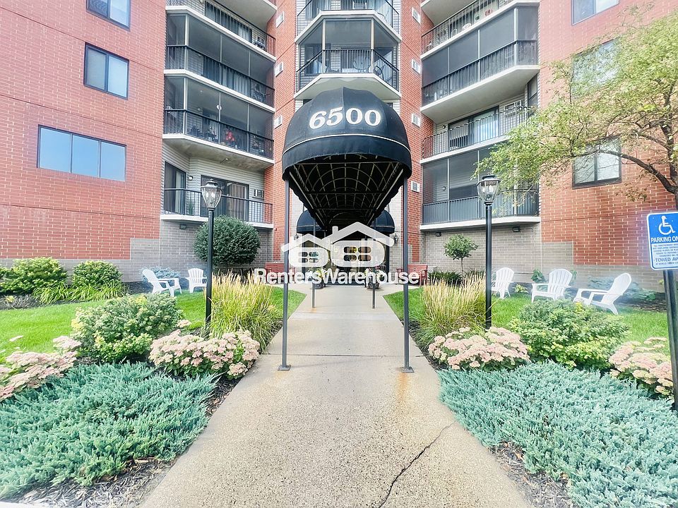 1st image of 6500 Woodlake Dr APT 612
