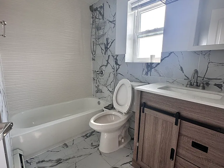 9976 164th Ave #3 — Photo 9