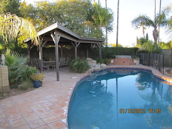 3rd image of 14210 N 52nd St