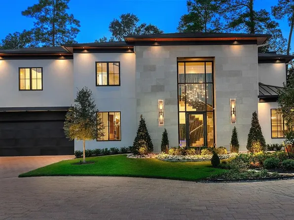 15 Regent Square, The Woodlands, TX 77381