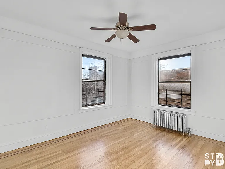 400 Clinton Ave #2D — Photo 6