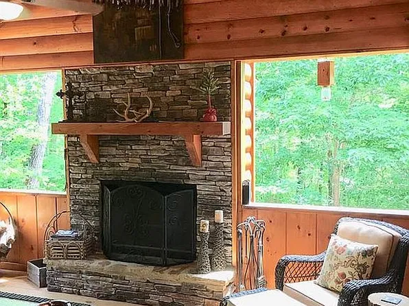 168 Modal Ln, Ellijay, GA 30540