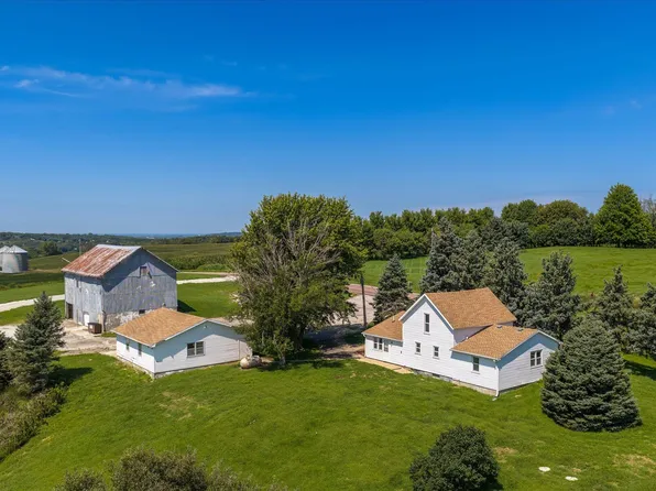 2556 335th St, Missouri Valley, IA 51555