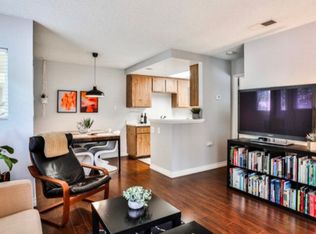 1037 W Francis St APT F, Ontario, CA 91762