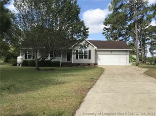 51 Longleaf Cir, Cameron, NC 28326
