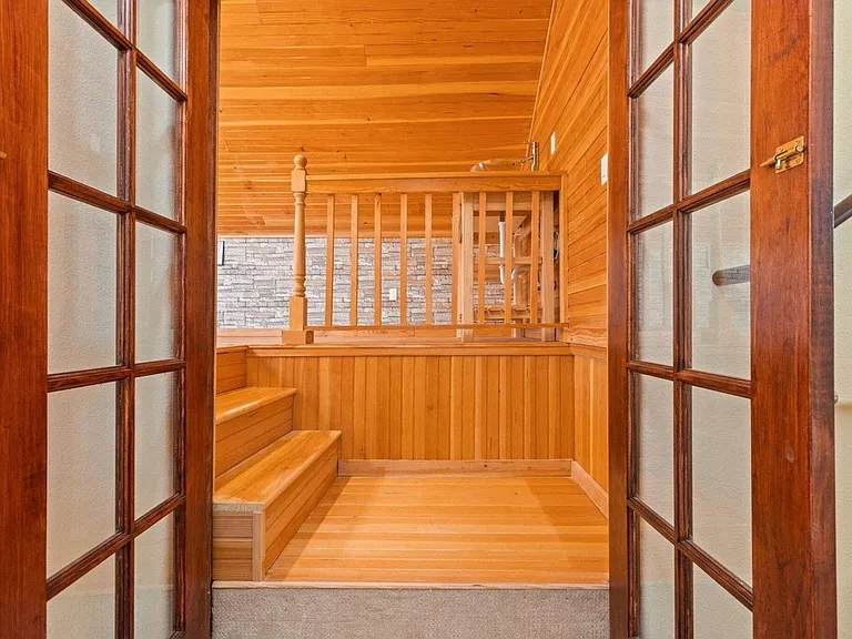 4334 Vineyard Ter — Photo 20