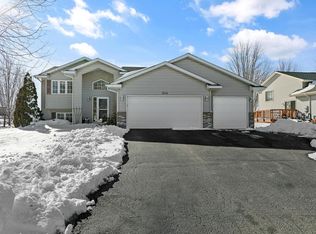 314 Grindstone Ln, Dundas, MN 55019