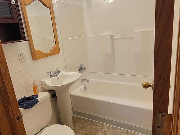 5th image of 410 3rd Ave S #3