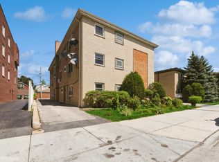 5830 W Lawrence Ave APT 1C, Chicago, IL 60630
