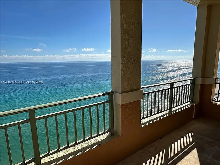 2080 S Ocean Dr #MPH12 — Photo 32