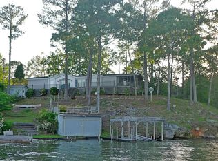 712 Mockingbird Rd, Jacksons Gap, AL 36861