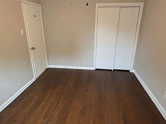 2nd image of 210 Trinity Ave APT B2