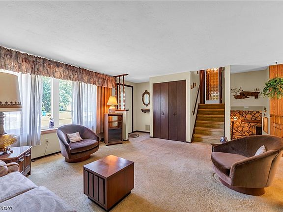 5th image of 34739 Highland Dr