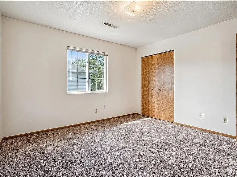 182 W Side Dr #11 — Photo 7