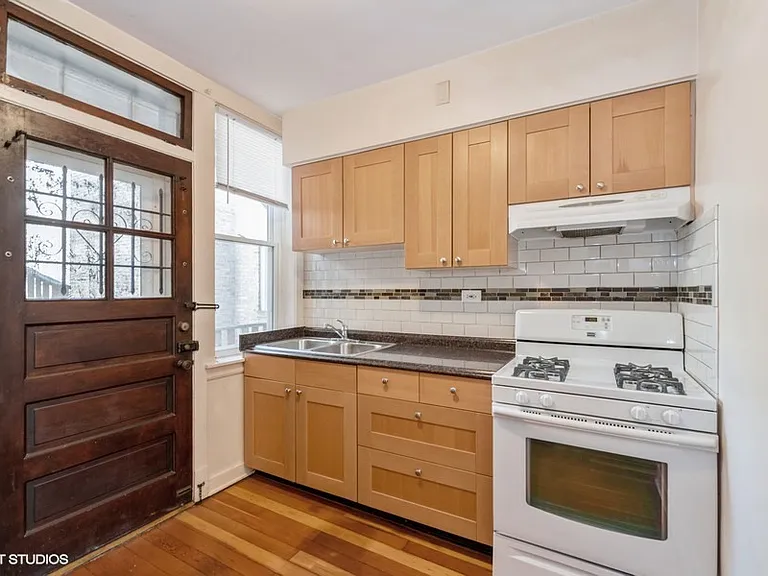 6885 N Overhill Ave #2 — Photo 7