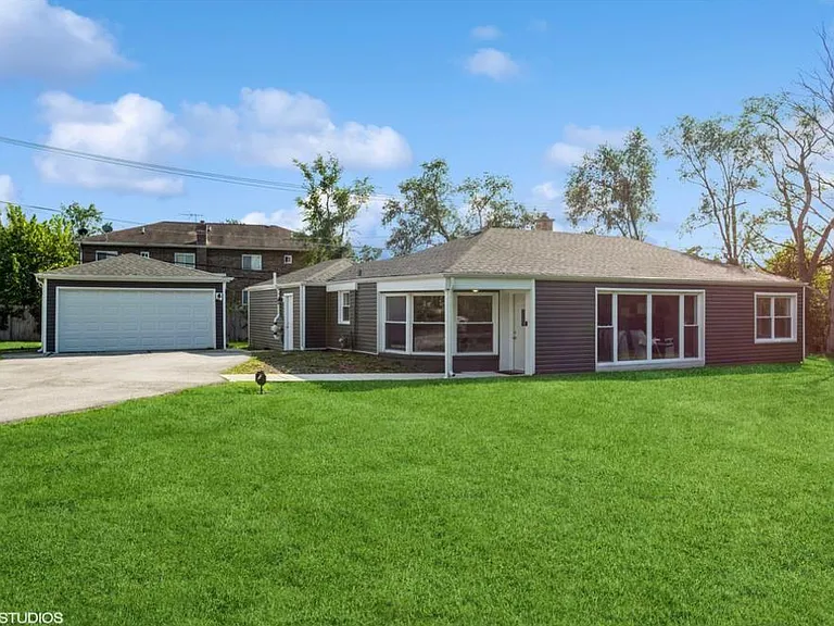 625 W Edgewood Rd — Photo 1