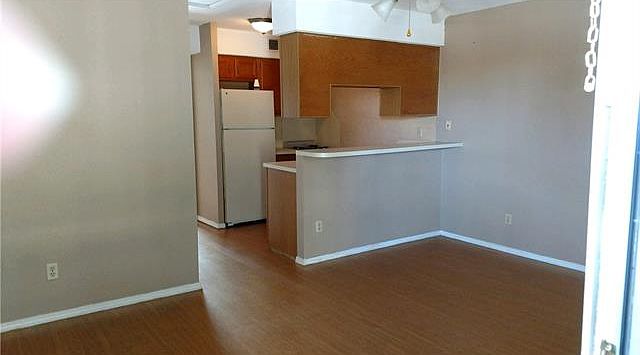 2nd image of 3012 Whisper Oaks Ln APT G