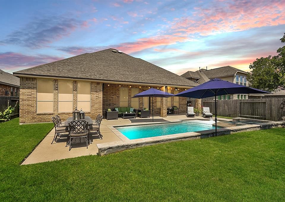 1st image of 13127 Hazelwood Hollow Drive